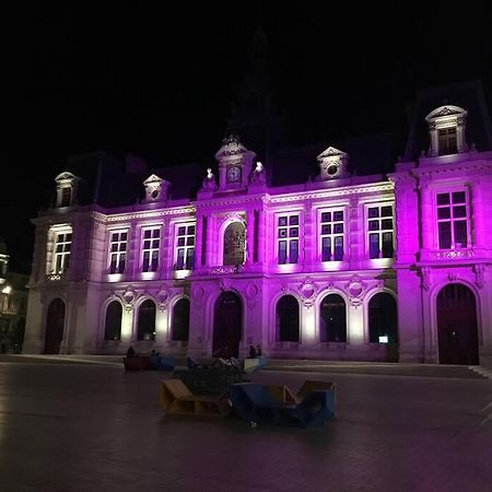 Bel Appartement Climatise Plein Centre Ville بواتييه المظهر الخارجي الصورة