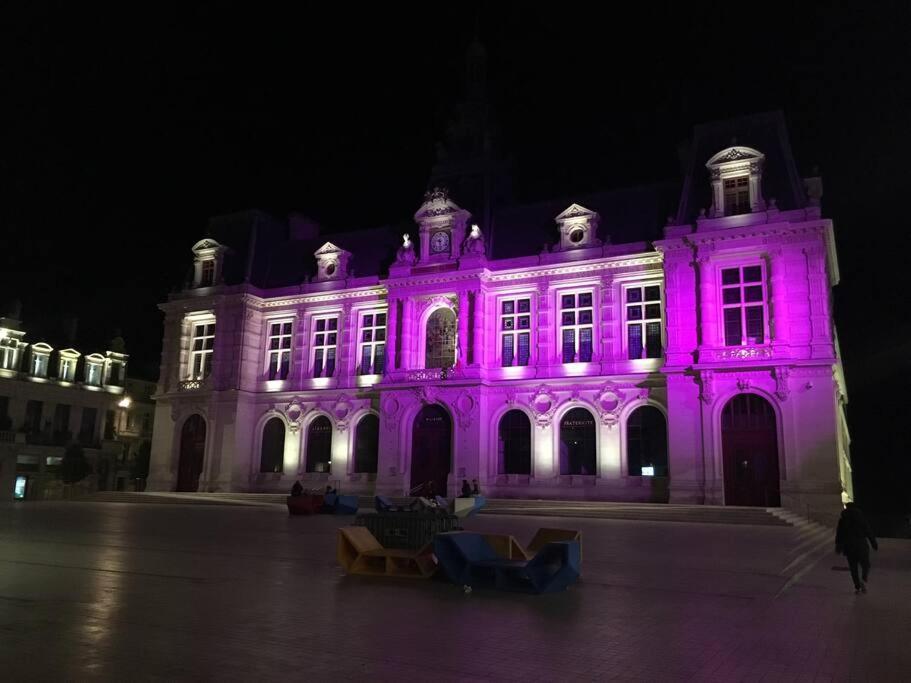 Bel Appartement Climatise Plein Centre Ville بواتييه المظهر الخارجي الصورة